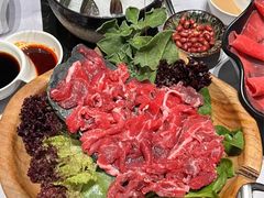 -红鼎豆捞·非遗鲍皇汤火锅(宝丰路店)