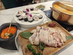 -椰子湾·海南火锅·糟粕醋·椰子鸡(正大广场店)