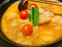 -云海肴·汽锅鸡·云南菜(天山百盛优客店)