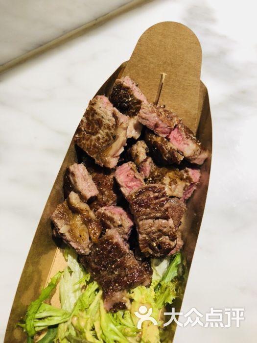 牛达人(七宝万科店)谷饲安格斯肋眼牛排图片 - 第1张