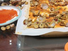 -东来菜馆•手抓海鲜家常菜•海鲜锅贴(鸽子窝店)