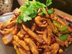 干锅牛蛙虾-炭舍干锅·烤鱼(扬名广场店)