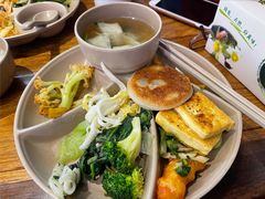 -素满香·食养自助(天一广场店)