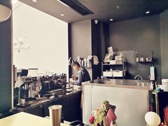 -UNI UNI(环亚凯瑟琳店)