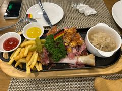 -柏斯图德国餐吧(馆陶路德国风情街店)
