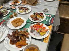 -四海一家自助餐(益田假日广场店)