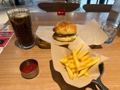 -必胜客(龙泉万达店)