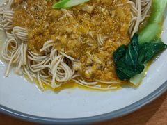 招牌蟹黄金拌面-姚面记·海派家常菜(恒基名人购物中心店)