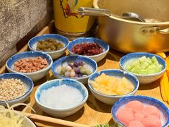 -周小明火锅(黑金冠社区店)