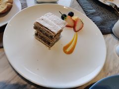 -窗外西餐厅(普罗理想国店)