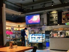 -JINNS锦时 steak&pizza(浸信会礼拜堂旧址店)