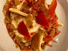 草莓慕斯-阿妮叶李(光谷世界城店)