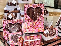 -Laderach 莱德拉(上海环贸iapm店)