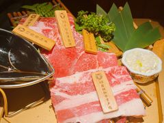 -铭牛烧肉·和牛海鲜自助(高新月牙湖店)