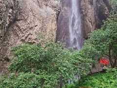 -雁荡山三折瀑景区