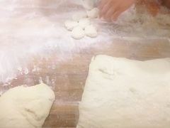 -舒小笼松针小笼包