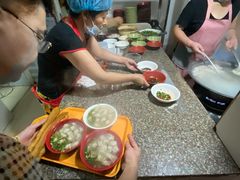 -张阿三馄饨店