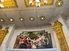 -南洋冠盛酒店(广州天河公园地铁站店)