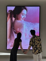 -乐派诗婚纱摄影