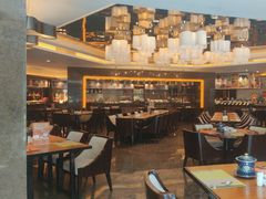 -岷山饭店-芝芝自助餐厅