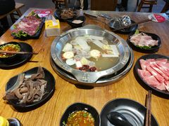 -皇牛鲜生·牛爱牛鲜牛肉自选火锅(晋吉北路店)