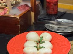 -山川小町·极番烧肉(新地假日广场店)