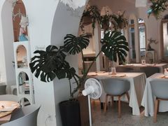 -春树下·树屋花房西餐厅(罍街AS1980店)