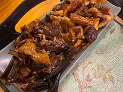 -云朵小院·石锅鱼·野生菌餐厅(蒗放店)