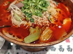 -成都你六姐·牛肉冒菜(上海杨浦合生汇店)