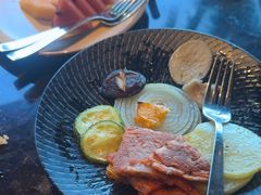 -雾山韩式烤肉·海南糟粕&椰子鸡火锅·海景餐厅(三亚绿发山海天JW万豪酒店)