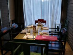 卡座-京味斋·北京烤鸭(北京南站洋桥店)