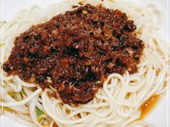 -牛吃草牛肉面(翠柏路店)