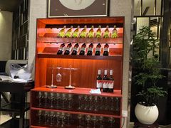 -广州万富希尔顿酒店·感趣自助餐厅·金秋蟹宴生蚝海鲜刺身