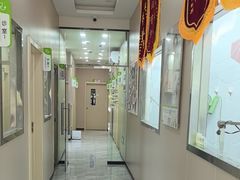 -瑞鹏宠物医院·普外科·影像科·皮肤科(城市山谷分院)