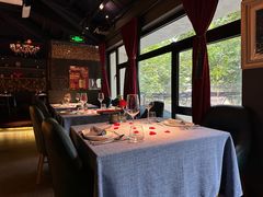 -弦月窗LUNETTE BY AMANDA(复兴路店)