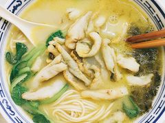 -明呈黄鱼面馆(斜土路店)