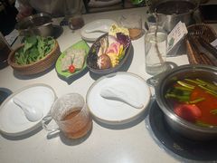 -一叶一世界•素食餐厅(环球中心店)