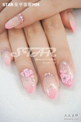 和风草莓奶糖-STAR美甲店