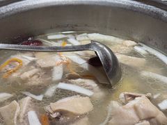 -喃喃椰·糟粕醋·椰子鸡火锅(七堡花园店)