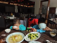 -静之湖湖畔餐厅