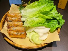 -大头虾越式风味餐厅(光明广场店)