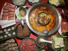-谭鸭血老火锅(万象九宜城店)