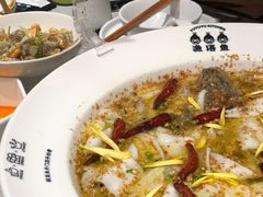 -渔语鱼新川菜Bistro(万象天地店)
