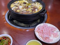 -菌之家·专业纯野生菌火锅·特色炒菌