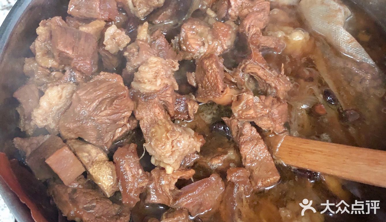 毫不夸张，牛肉吃着巨软糯一上午家里都飘香