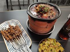 -许哥东北烧烤·铁丳烤串·宫后夹肉(繁花中心店)