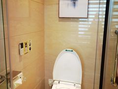 -兴芮温泉度假区