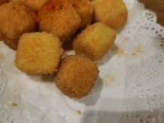 椒盐豆腐-点点心港式茶餐厅(南京西路店)