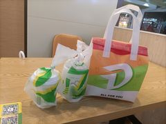-德克士(场中路店)
