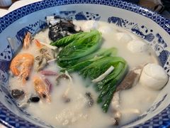 山外山极品鱼头皇-山外山·林语花园餐厅